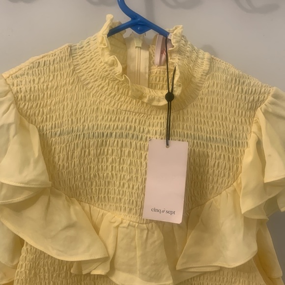 Cinq à Sept Yellow Ruffle Top - Picture 7 of 15